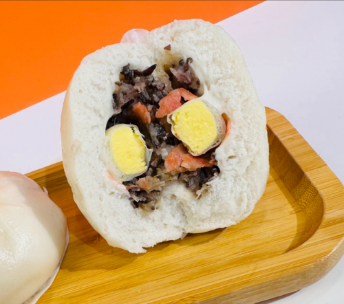 Bánh bao thập cẩm truyền thống